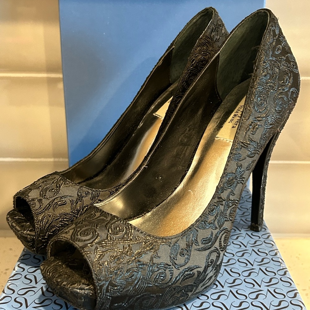 Simply Vera Vera Wang Black Lace Peep-Toe Heels